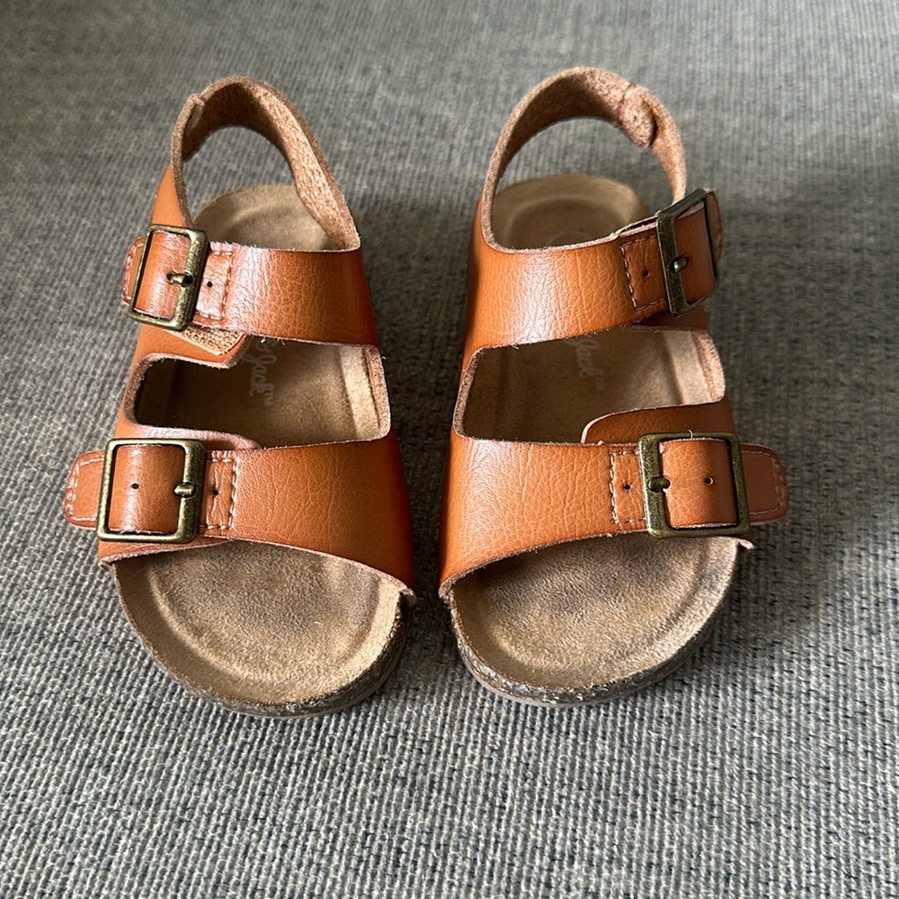 *LAST CHANCE* Cat & Jack toddler sandal - size 5